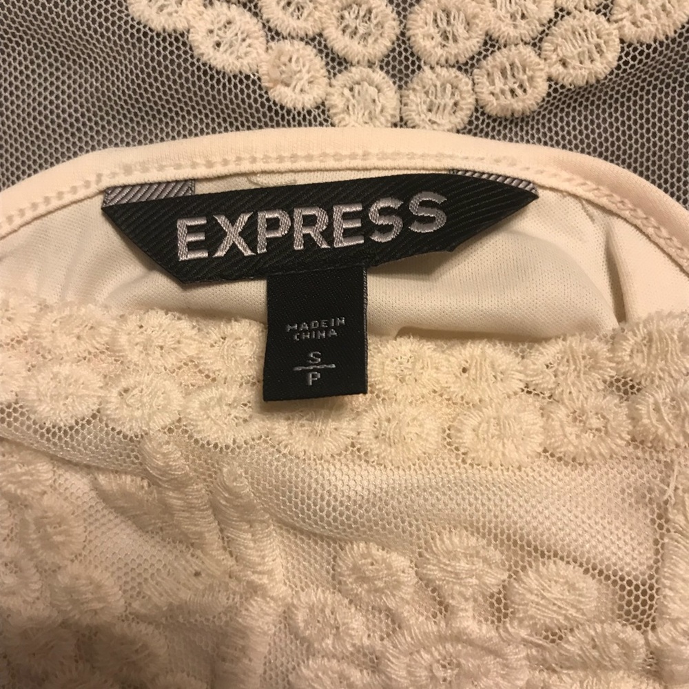 White Lace Express dress - Picture 4 of 6